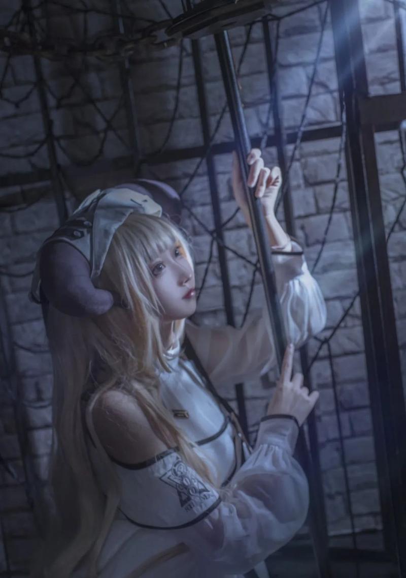 《明日方舟》夜莺值得抽吗？（分析夜莺的能力和应用场景，帮助玩家做出决策。）