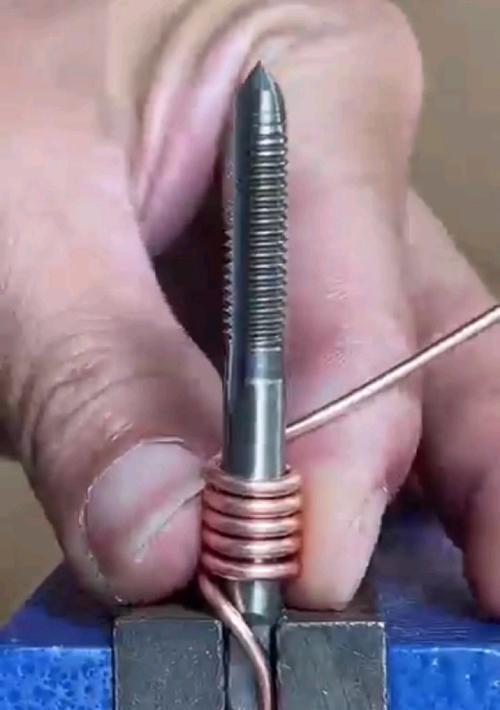 灼热烙铁的制作方法是什么？